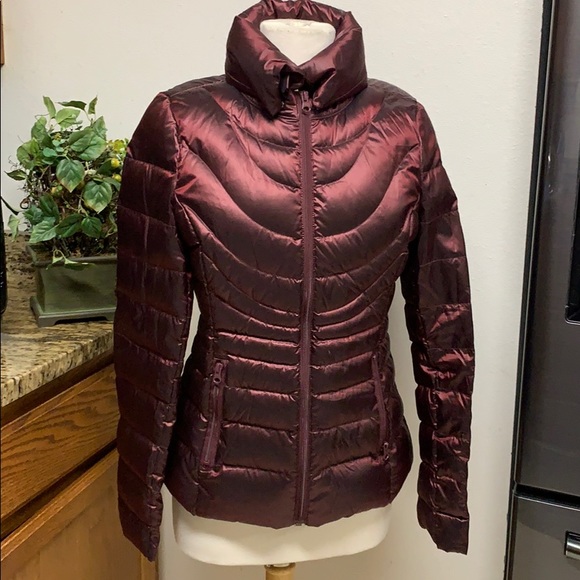 ana packable premium down